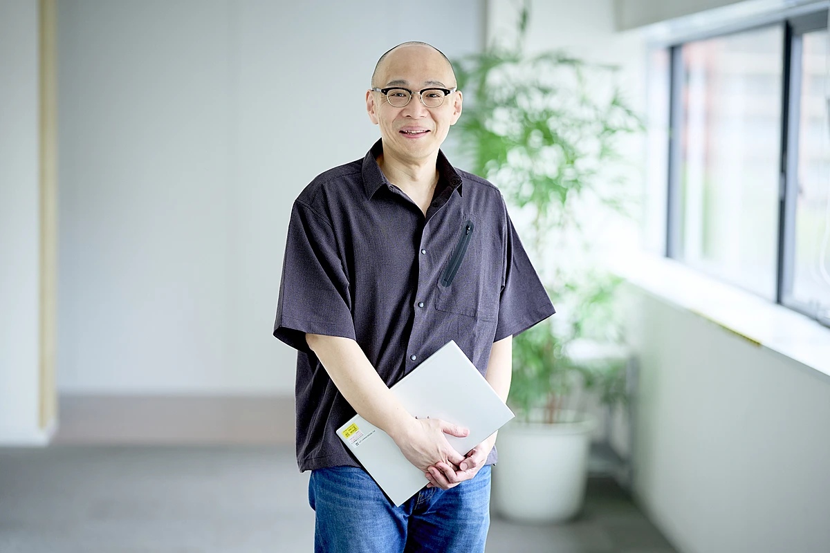 西須 好久