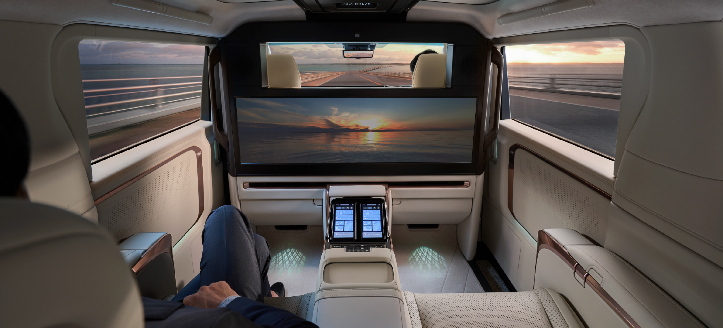 LEXUS、「LM」を一部改良 | レクサス | グローバルニュースルーム | トヨタ自動車株式会社 公式企業サイト